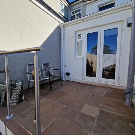 3 Bedroom Stylish Home Merthyr Merthyr Tydfil Bagian luar foto