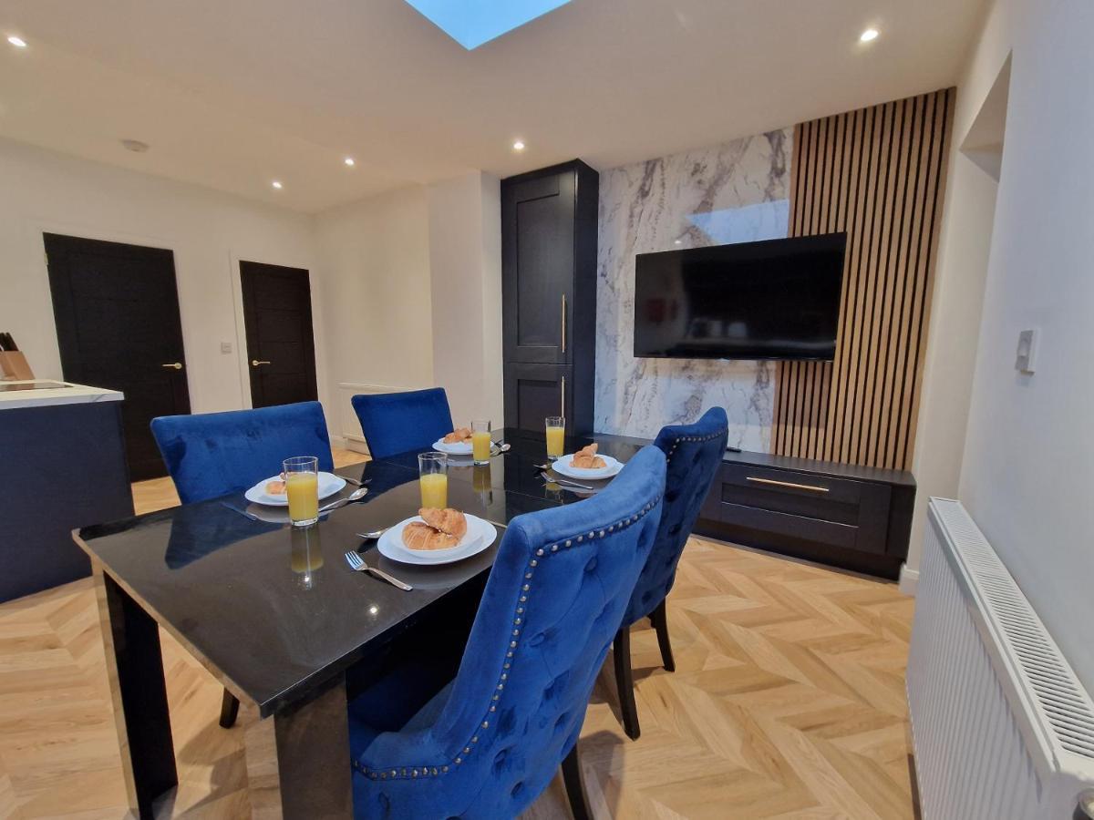 3 Bedroom Stylish Home Merthyr Merthyr Tydfil Bagian luar foto